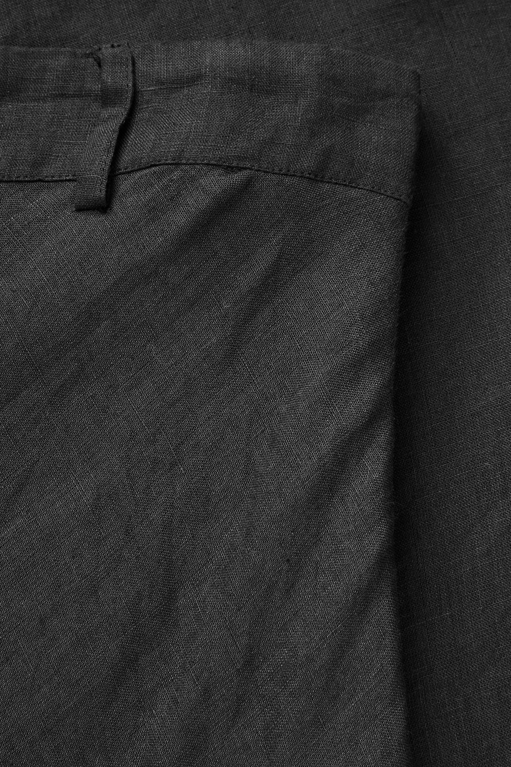 Skall Studio Emina skirt Skirt Black